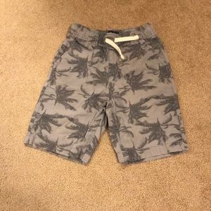 Gray palm printed shorts